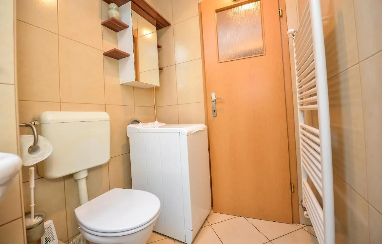 Victoriei_Majestic Apartment Bucharest